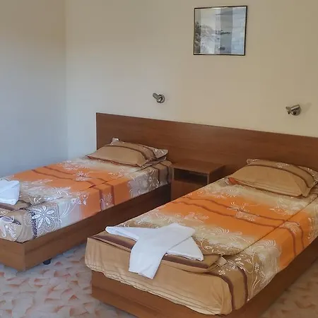 Perun House 라브다